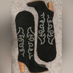 DINGO PRIMADONNA SUEDE BOOT
